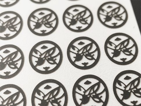 Posilnenie výroby pomocou inteligentného ovládača laserového rezania